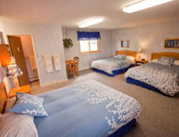 Adventure Inn Ely Luaran gambar